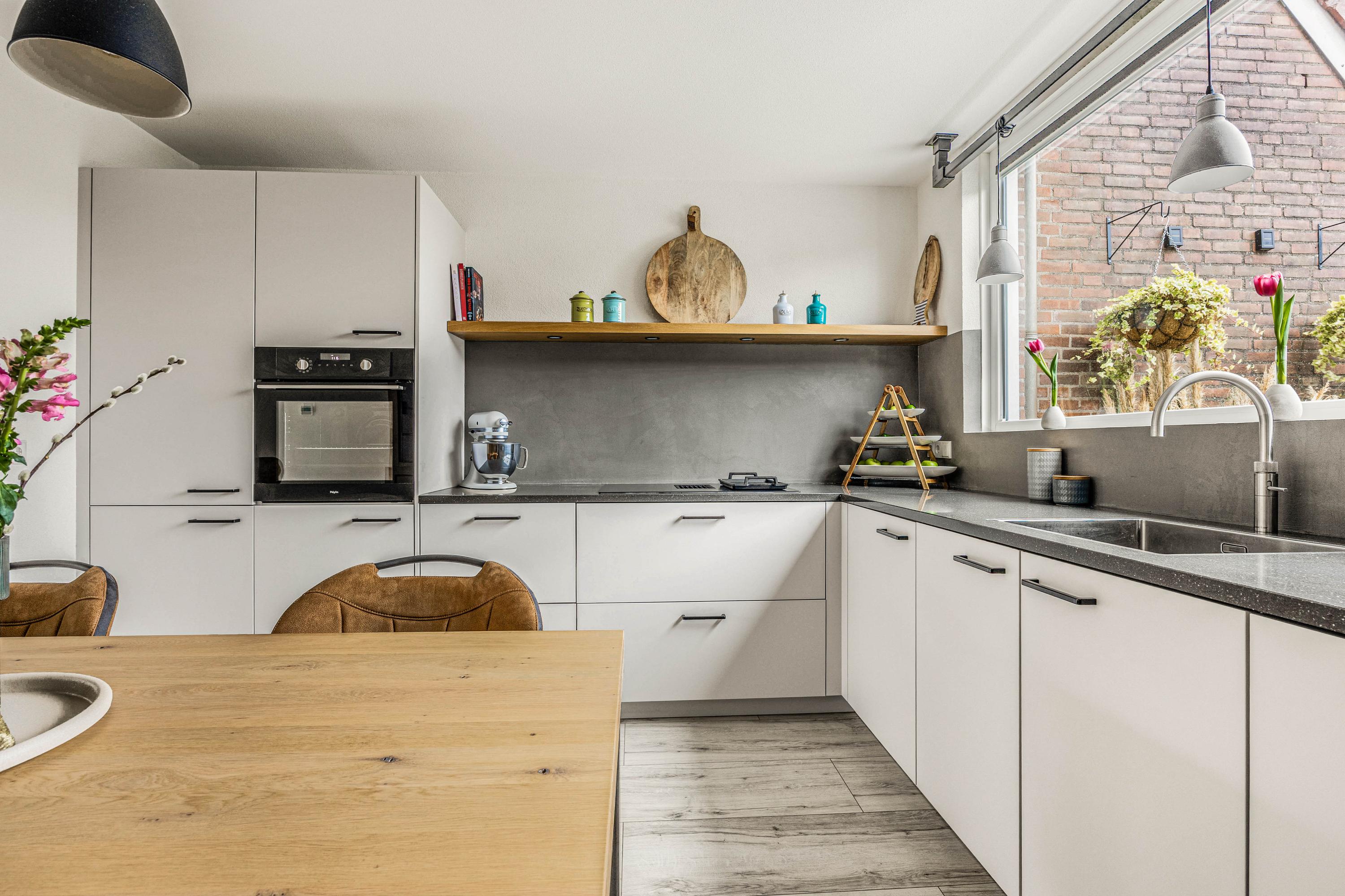 Weerterbos 49 , 2134 HJ Hoofddorp 3